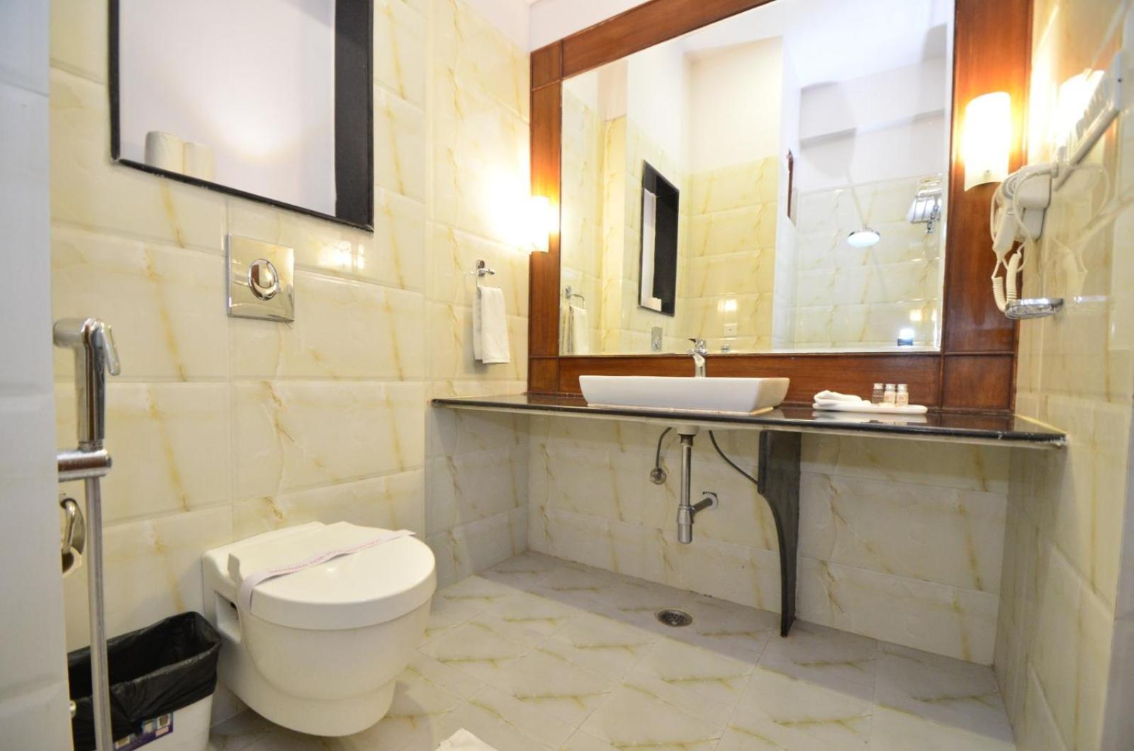 Aaram Mahal By Pachar Group Hotell Udaipur Exteriör bild