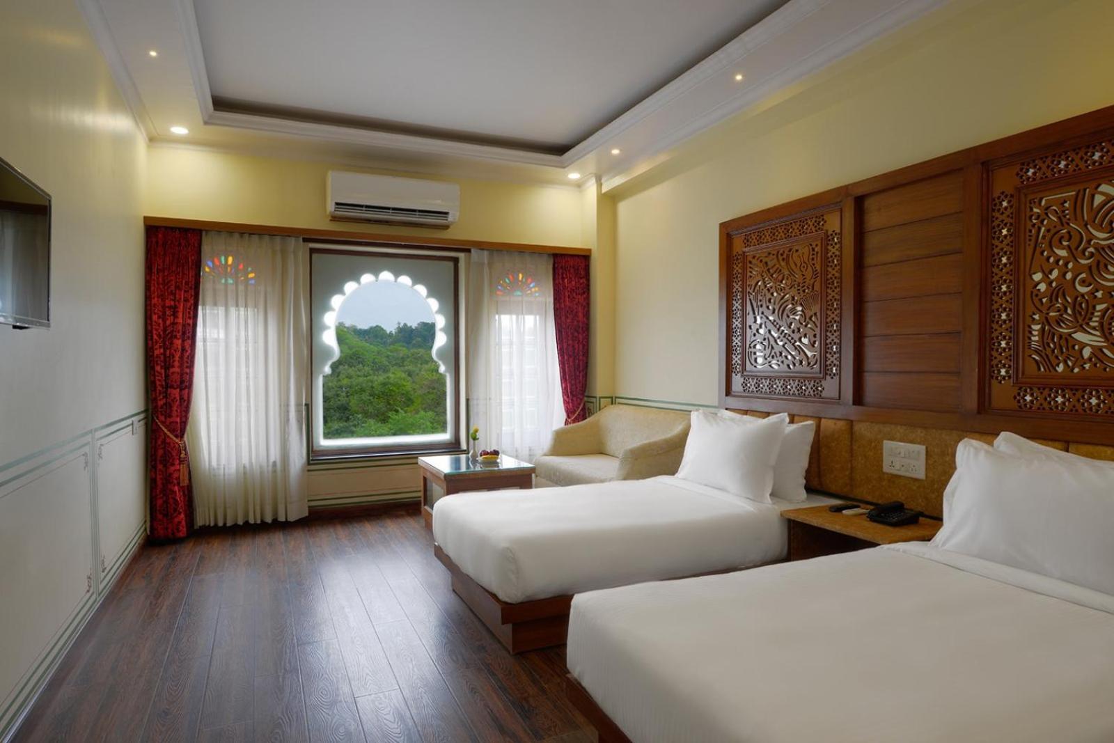 Aaram Mahal By Pachar Group Hotell Udaipur Exteriör bild