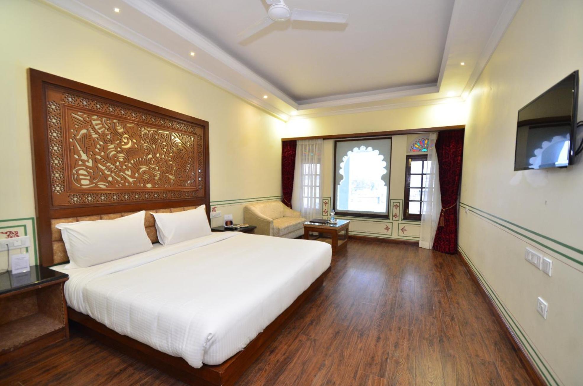 Aaram Mahal By Pachar Group Hotell Udaipur Exteriör bild